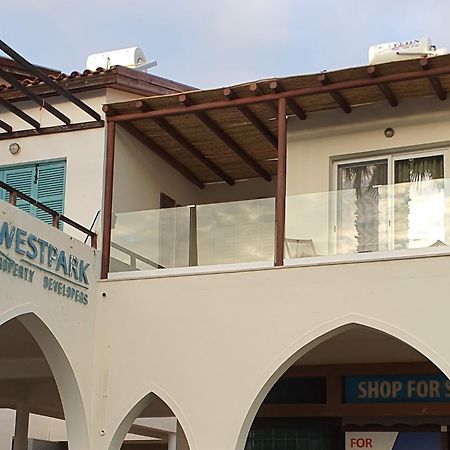 Poseidon'S Limnaria Apartment Paphos Pokoj fotografie